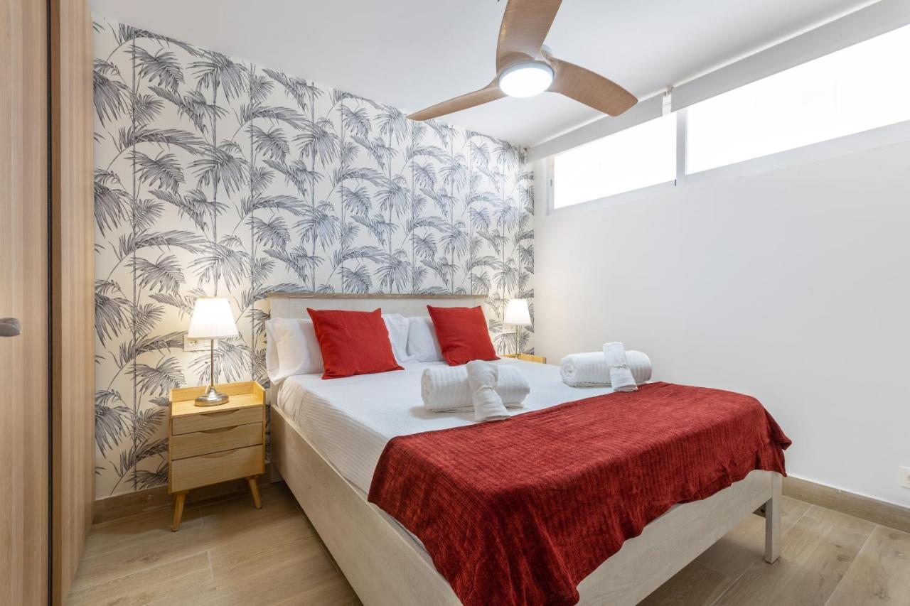 Apartamento Junto Al Faro .Marbella Centro.Vistas Mar Y El Puerto. Exterior photo